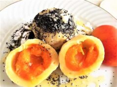 sladké meruňkové knedlíky s tvarohem a mákem – skvělá volba na chutný a sladký oběd!