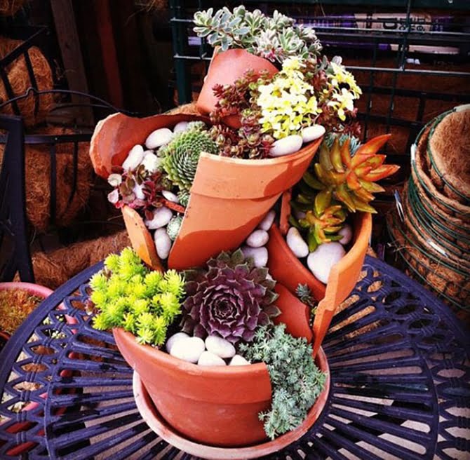 Staré květináče určitě nevyhazujte: Inspirace 20+ překrásných dekorací ze starých květináčů na zahradu!