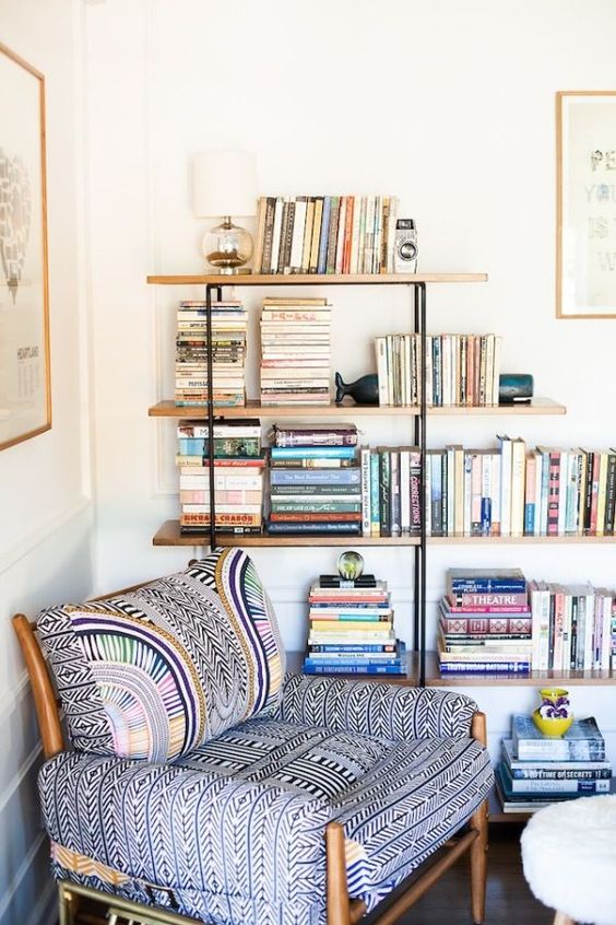 Pořiďte si místo ke čtení a relaxaci: Inspirace na útulné koutky do svého domova!