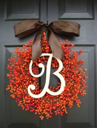 Přivítejte podzim výzdobou vchodových dveří: Inspirace na venkovní dekorace!