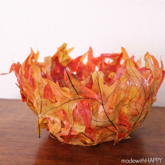 Vytvořte si krásné dekorace z podzimního listí: 26+ Inspirací, které nestojí téměř nic!