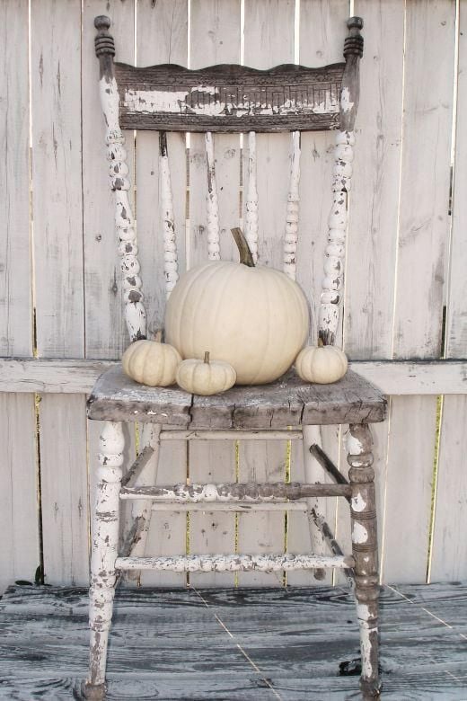 Proměňte starou židli v krásnou podzimní dekoraci – 20+ inspirací