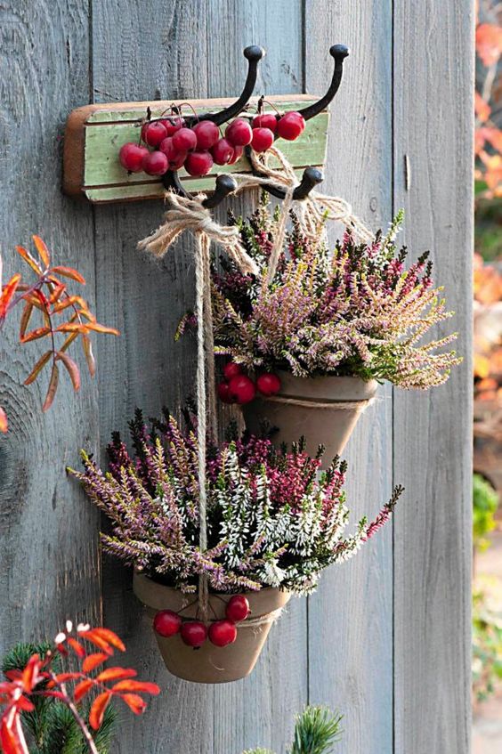 Překrásné podzimní dekorace z vřesu: 30+ inspirací, které vyzdobí vchodové dveře a interiér!