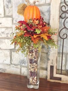 Vysoké květináče určitě neschovávejte: 20+ podzimních inspirací, na kouzelné dekorace před dveře!