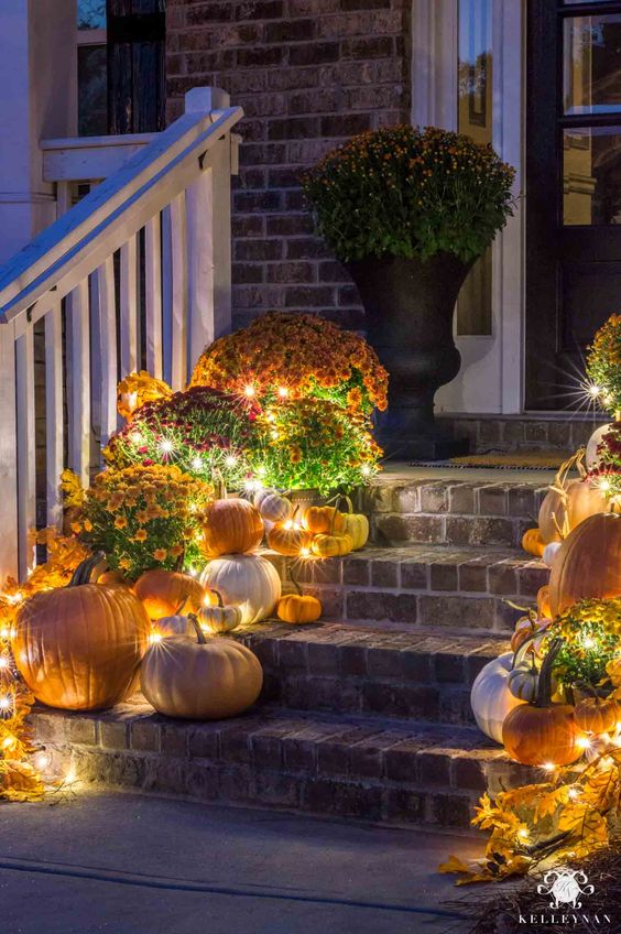 Nedávejte světýlka jen na stromeček: Úžasné nápady na podzimní dekorace