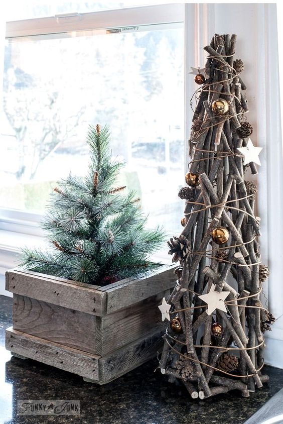Vyrobte si dekorativní zimní stromeček, který nezvadne ani neopadá