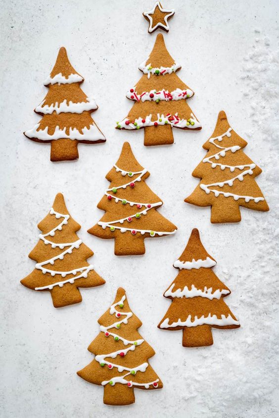 Vánoční inspirace na nádherné zdobené perníčky s receptem na polevu!