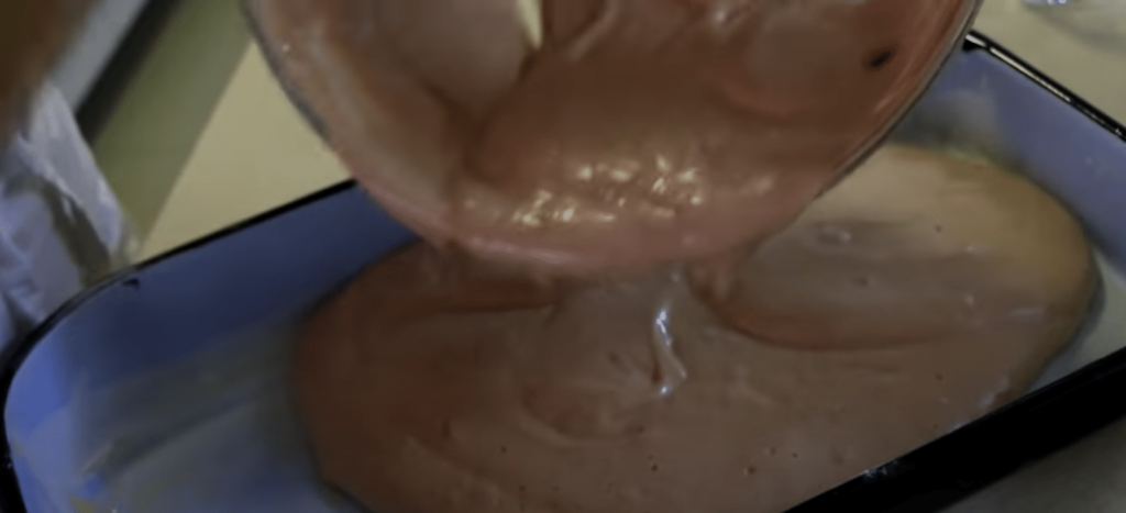 Kokosový koláč s krémovou náplní: Úžasný recept, který si zamilujete! Kokosový koláč s krémovou náplní: Úžasný recept, který si zamilujete!