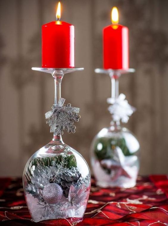 Zimních dekorace z obyčejných sklenic na víno – levné a krásné