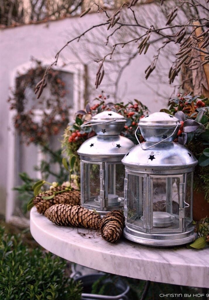 Zimní dekorace na zahradu a terasu – 20+ krásných inspirací