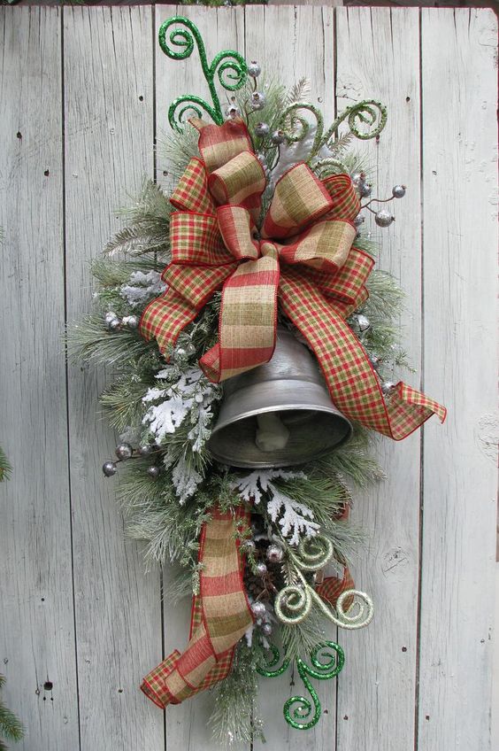 Kouzelné zimní dekorace, kde hlavní roli hraje vánoční zvon – Prima inspirace