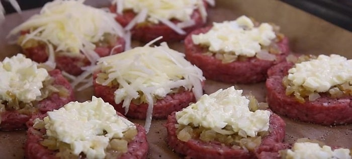 Recept na mleté maso, zapečené s bramborami a sýrem - Prima inspirace