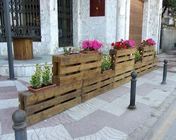Vyrobte si květináče z obyčejného odpadového dřeva – Prima inspirace