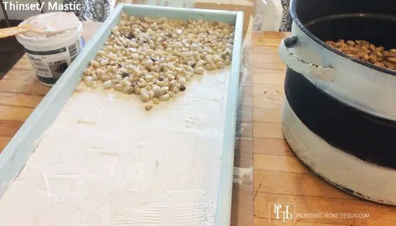 Vyrobte si originální rohožku z obyčejného kačírku! Prima inspirace Vyrobte si originální rohožku z obyčejného kačírku! Prima inspirace