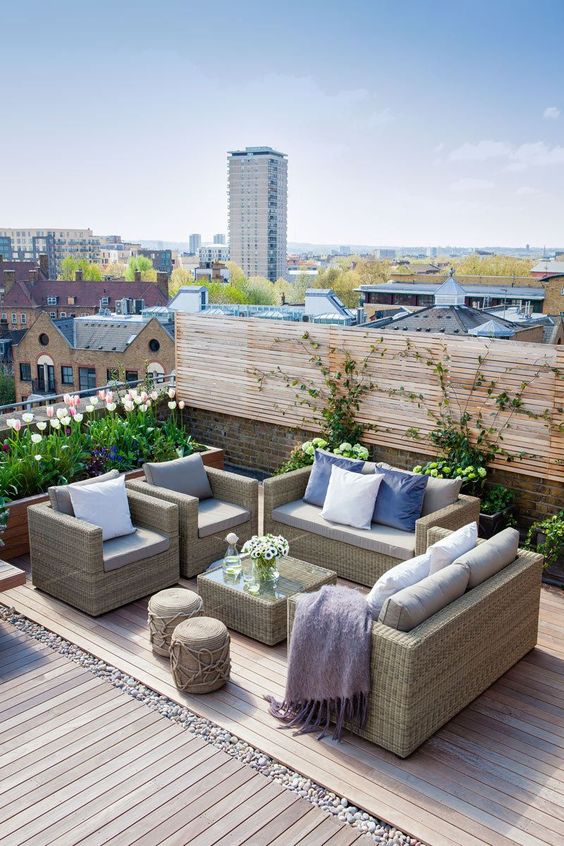 Krásné inspirace na střešní terasy nabízející krásný výhled a prostor pro relax!