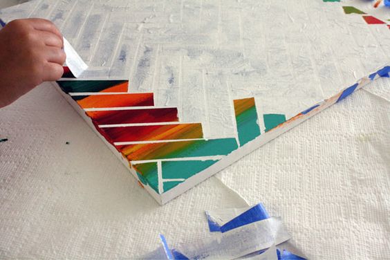 Tvoření s lepící páskou: Inspirace na krásné geometrické obrazy, které si jednodušše vytvoříte pomocí této pomůcky!