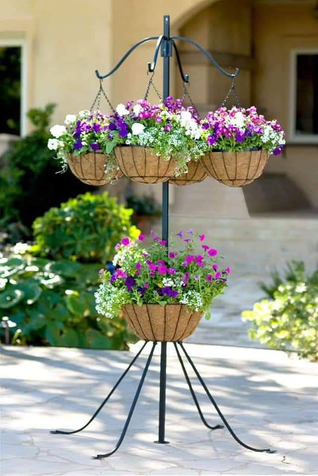 Vytvořte si krásné zahradní květináče z věcí, které byste jinak vyhodili