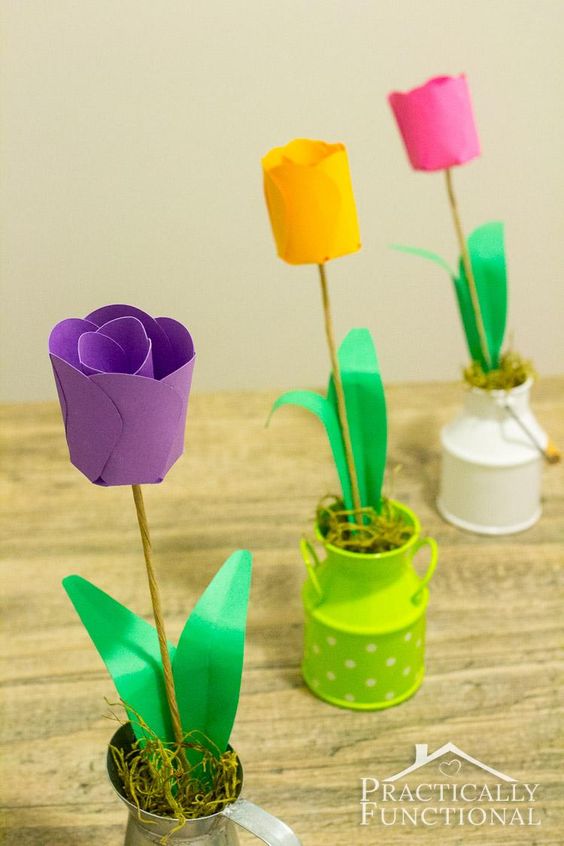 Vytvořte si s dětmi krásné jarní květiny pomocí barevného papíru: 25+ nápadů na tvoření