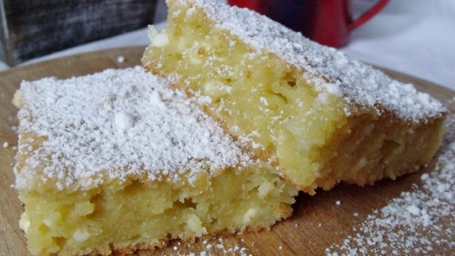 Recept na koláč s jablky a tvarohem - Prima inspirace