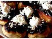 Kefírové vdolky s povidly a tvarohem: Rychlé, nadýchané a lahodné Kefírové vdolky s povidly a tvarohem: Rychlé, nadýchané a lahodné