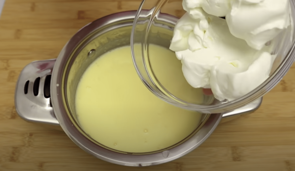jogurtový dezert, který se rozplývá v ústech – jednoduchý a bez pečení