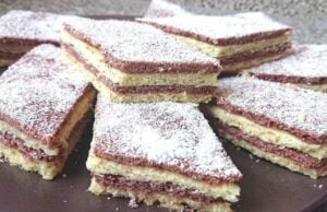 Recept na dvoubarevné řezy s kokosem