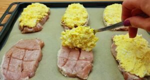 Vepřové plátky pečené s vajíčkovou a sýrovou krustou