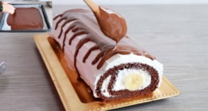 Banánově-tvarohová roláda bez mouky a cukru – recept si uložte! Banánově-tvarohová roláda bez mouky a cukru