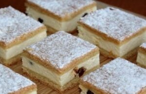 Recept na tvarohový koláč ze zakysané smetany