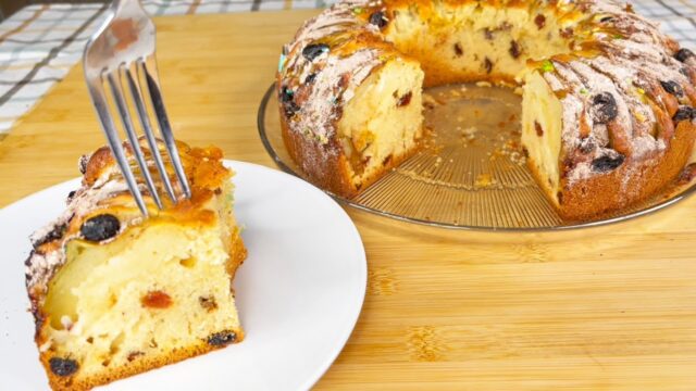 rychlý jogurtový koláč s jablky a hrozinkami – recept si uložte rychlý jogurtový koláč s jablky a hrozinkami – recept si uložte