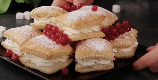 Recept na dezert z listového těsta s krémem Recept na dezert z listového těsta s krémem