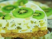 Nepečený ovocný dort s kiwi a banány: Lehký jogurtový dezert, který osvěží