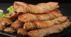 Výborný předkrm v podobě křupavých vrtulí s pestem a mozzarellou!
