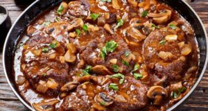 hovězí karbanátky v ostře kyselé houbové omáčce – jedinečná kombinace!