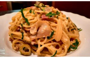 Špagety se žampiónovo-smetanovou omáčkou – jednoduchá a rychlá večeře