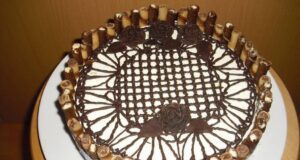 Výborný nepečený piškotový dort s tvarohem a trubičkami! výborný nepečený piškotový dort s tvarohem a trubičkami!