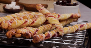 Vynikající tyčinky s marmeládou z listového těsta, které děti zbožňují vynikající tyčinky s marmeládou z listového těsta, které děti zbožňují