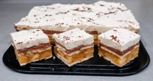 Lahodný koláč s jablky a mascarpone – budete se k němu vracet znovu a znovu