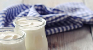 Hustý domácí bílý jogurt – výsledek stojí za to hustý domácí bílý jogurt
