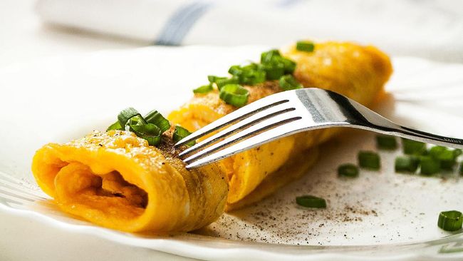 pevná zvenčí a vláčná uvnitř – pravá francouzská omeleta