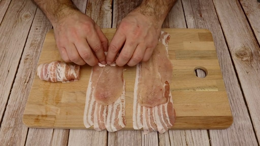 kuřecí prsní rolky se slaninou – snadné na přípravu s pár ingrediencemi