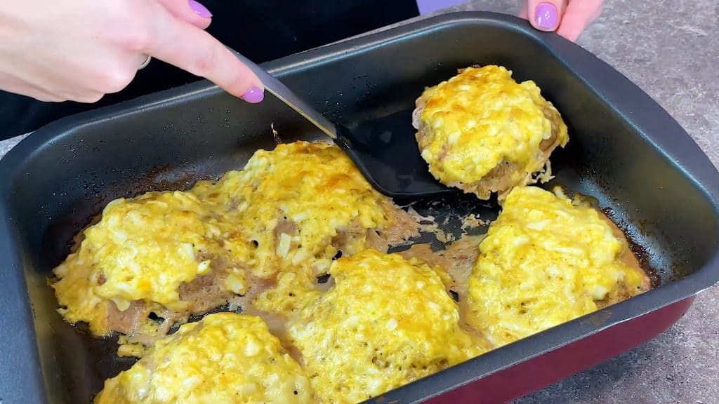 mleté maso s vejci a sýrem – rychle připravené a upečené