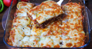 Vynikající pečené mleté maso se sýrem – chutný recept vynikající pečené mleté maso se sýrem – chutný recept