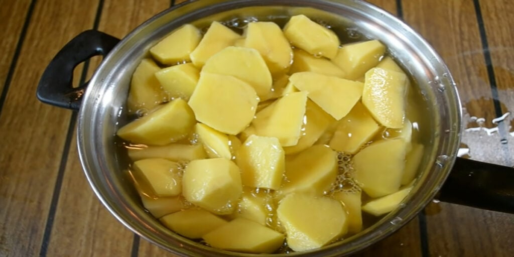 Nejlepší líné bramborové knedlíky! Rychlý a snadný recept!