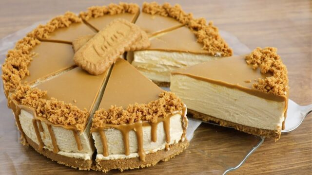 Recept na velkolepý tvarohový cheesecake s Nutellou, který vás dostane