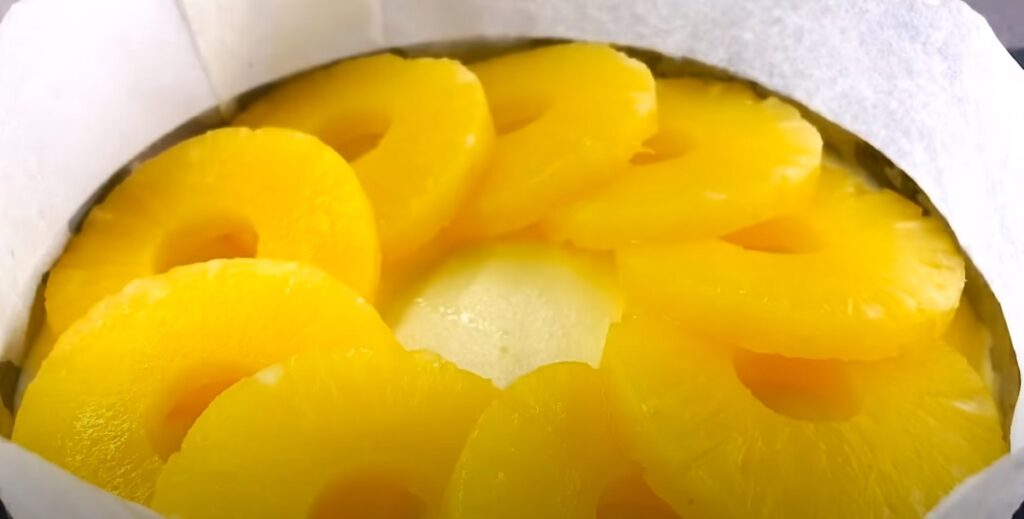 Ananasový cheesecake. Jednoduché, krásné, ze snadno dostupných surovin! Oblíbený produkt všech!