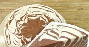 Lahodný čokoládovo-citronový cheesecake (nepečený)! Pokud se vám nechce péct, nabízíme vám recept na nepečený cheesecake. Vypadá stejně lahodně jako chutná.
