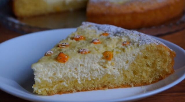 cheesecake s tvarohem a rakytníkem