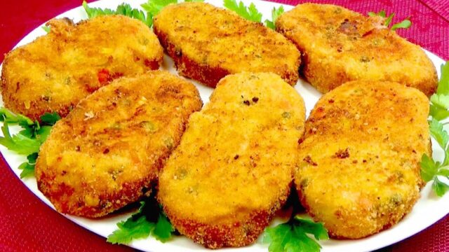 Bramborové karbanátky s hráškem, kukuřicí a mozzarellou