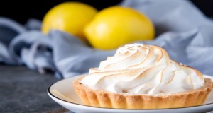 Citronové košíčky s vanilkovým sněhem! Tento recept si zamilujete Citronové košíčky, potešení pro malé i velké
